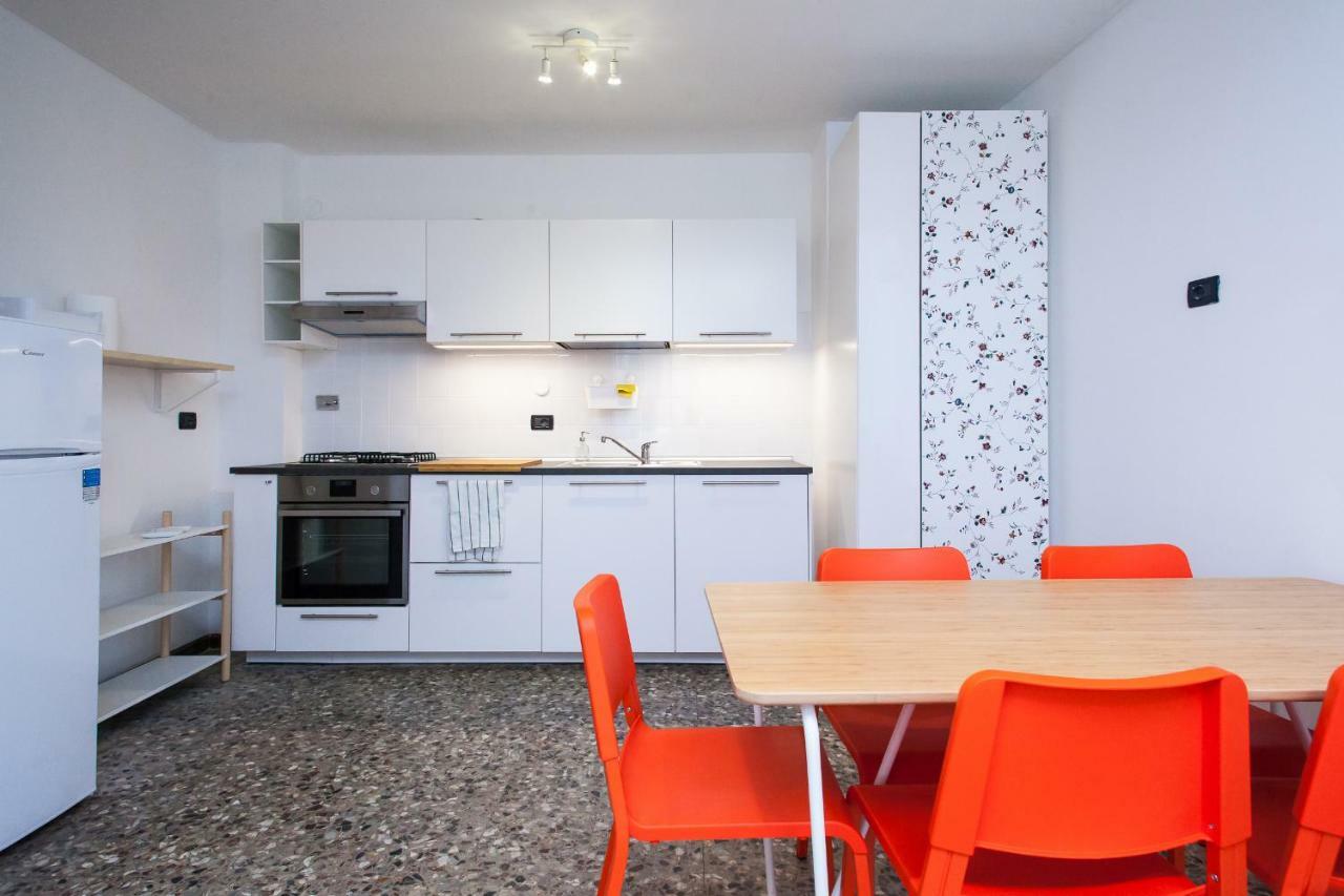 Casa Liberta - Downtown Modern Apartment With Airconditioning San Remo Exterior foto